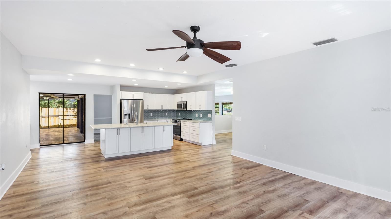 A4657008 Property Photo
