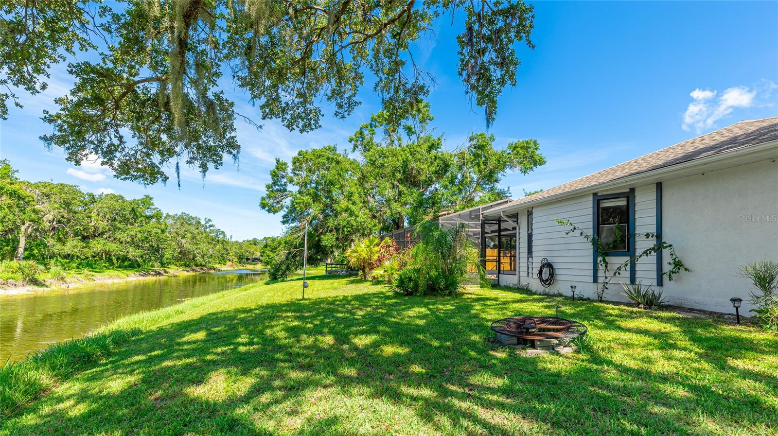A4657008 Property Photo