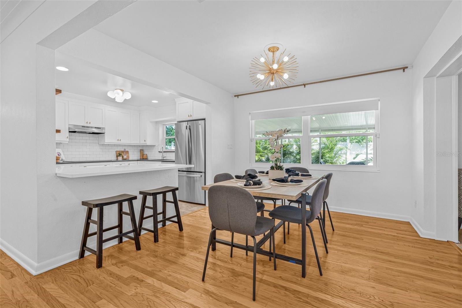 8010 PAR AVE N, ST PETERSBURG, FL, 33710