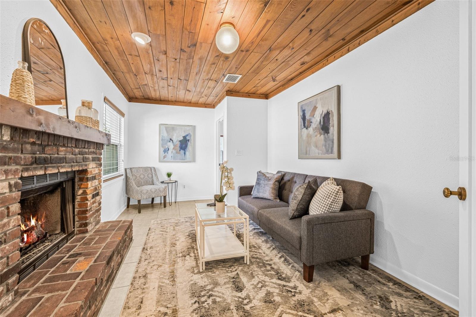 8010 PAR AVE N, ST PETERSBURG, FL, 33710