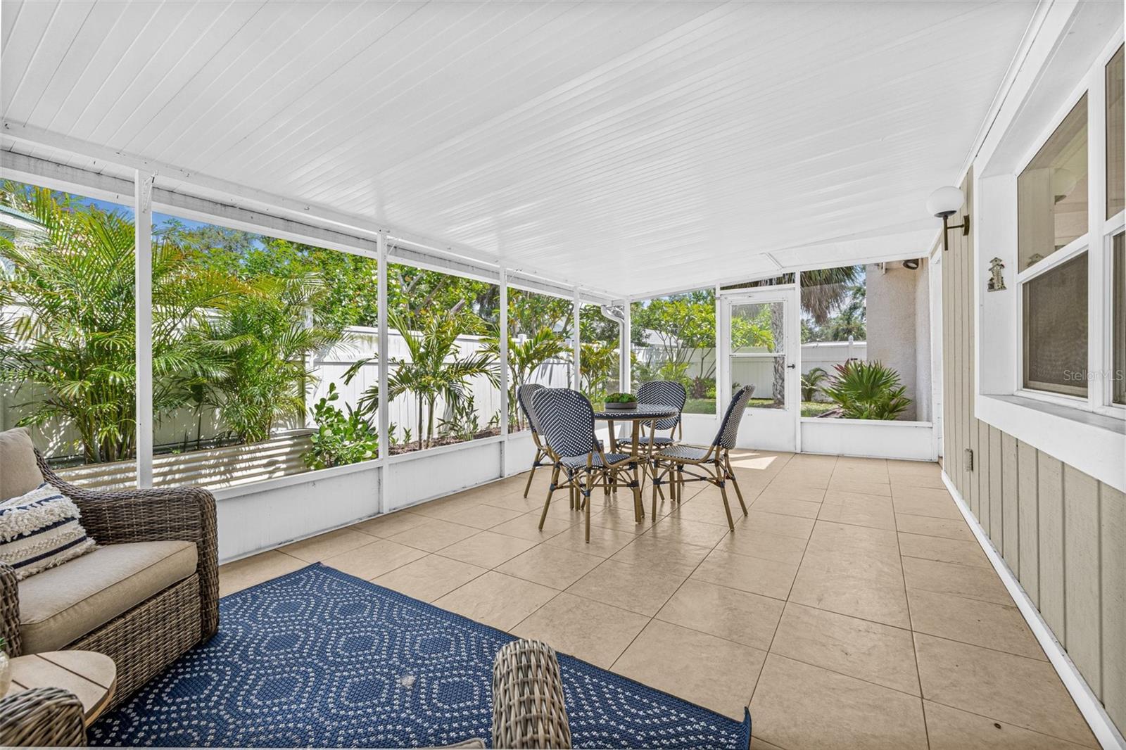 8010 PAR AVE N, ST PETERSBURG, FL, 33710