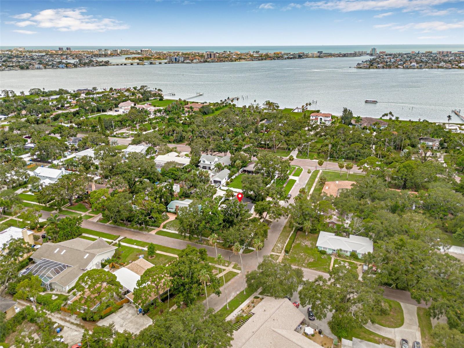 8010 PAR AVE N, ST PETERSBURG, FL, 33710