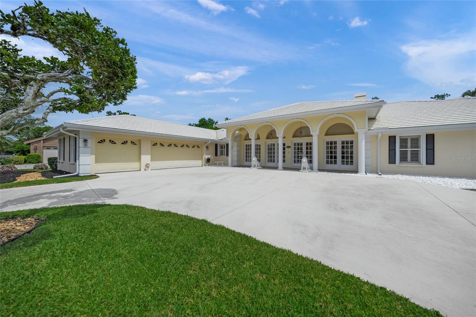 A4657049 Property Photo