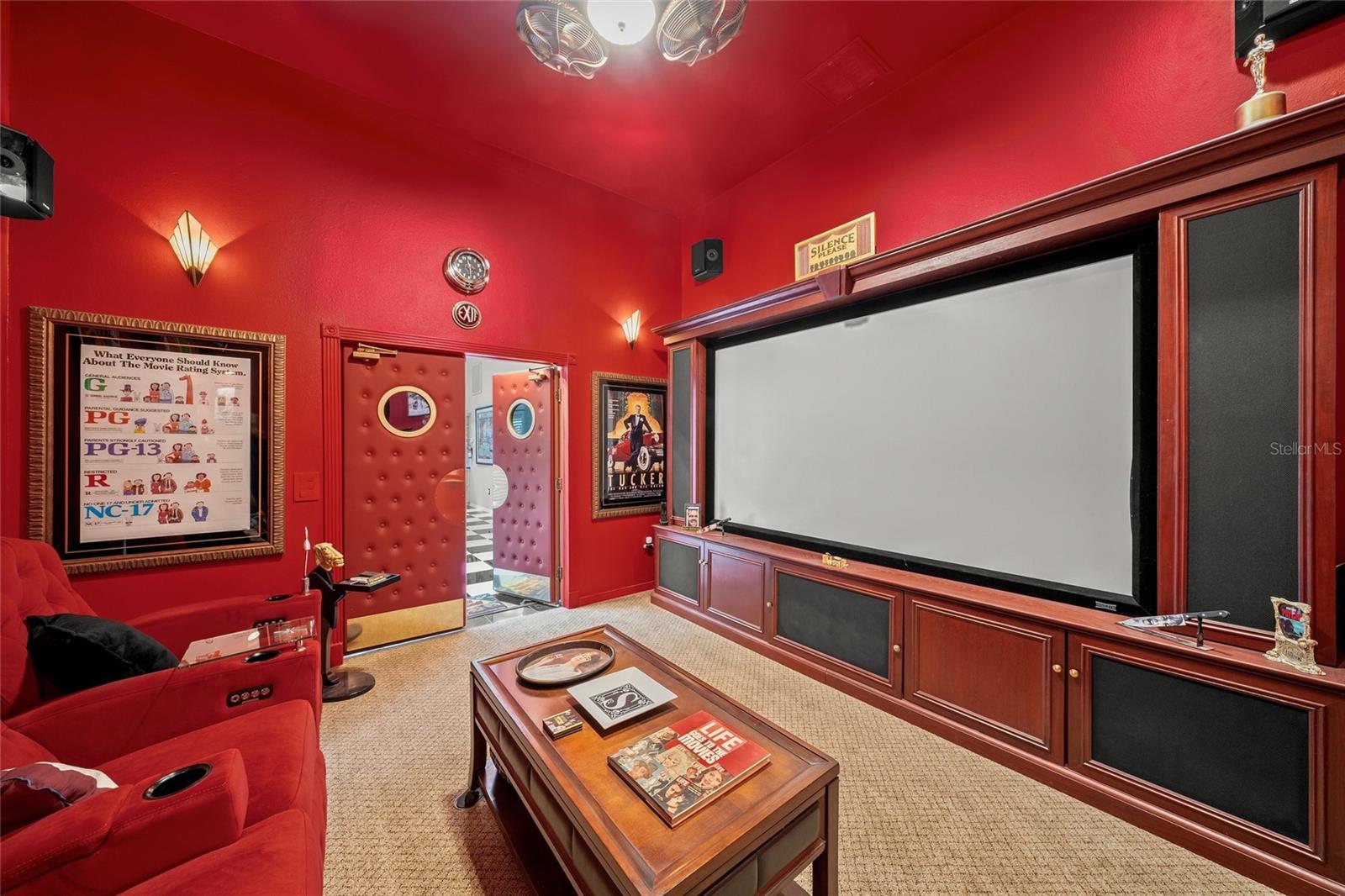 A4657049 Property Photo