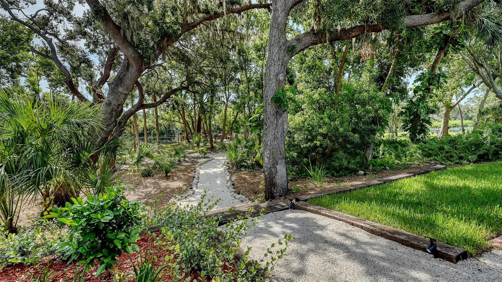 6206 STILLWATER CT, UNIVERSITY PARK, FL, 34201