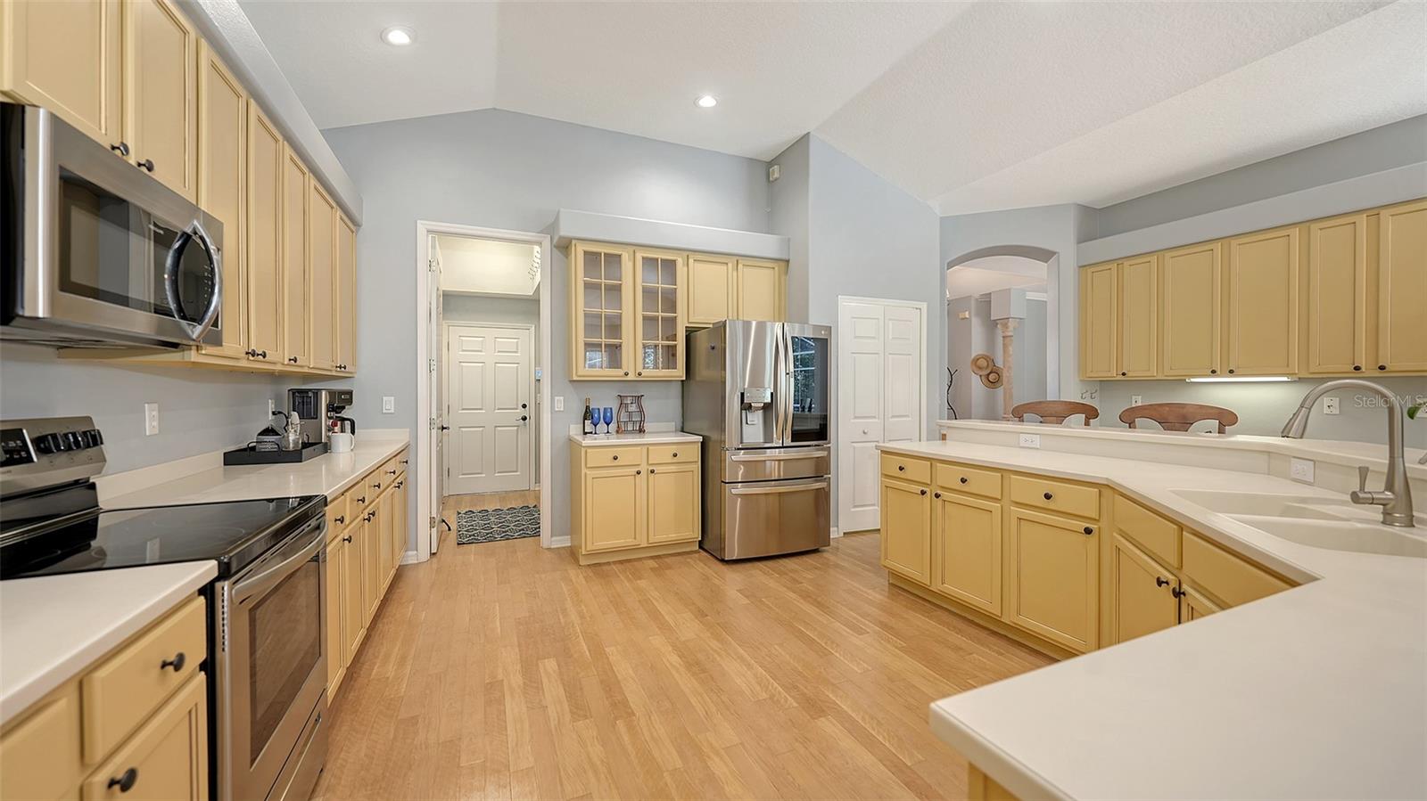 6206 STILLWATER CT, UNIVERSITY PARK, FL, 34201