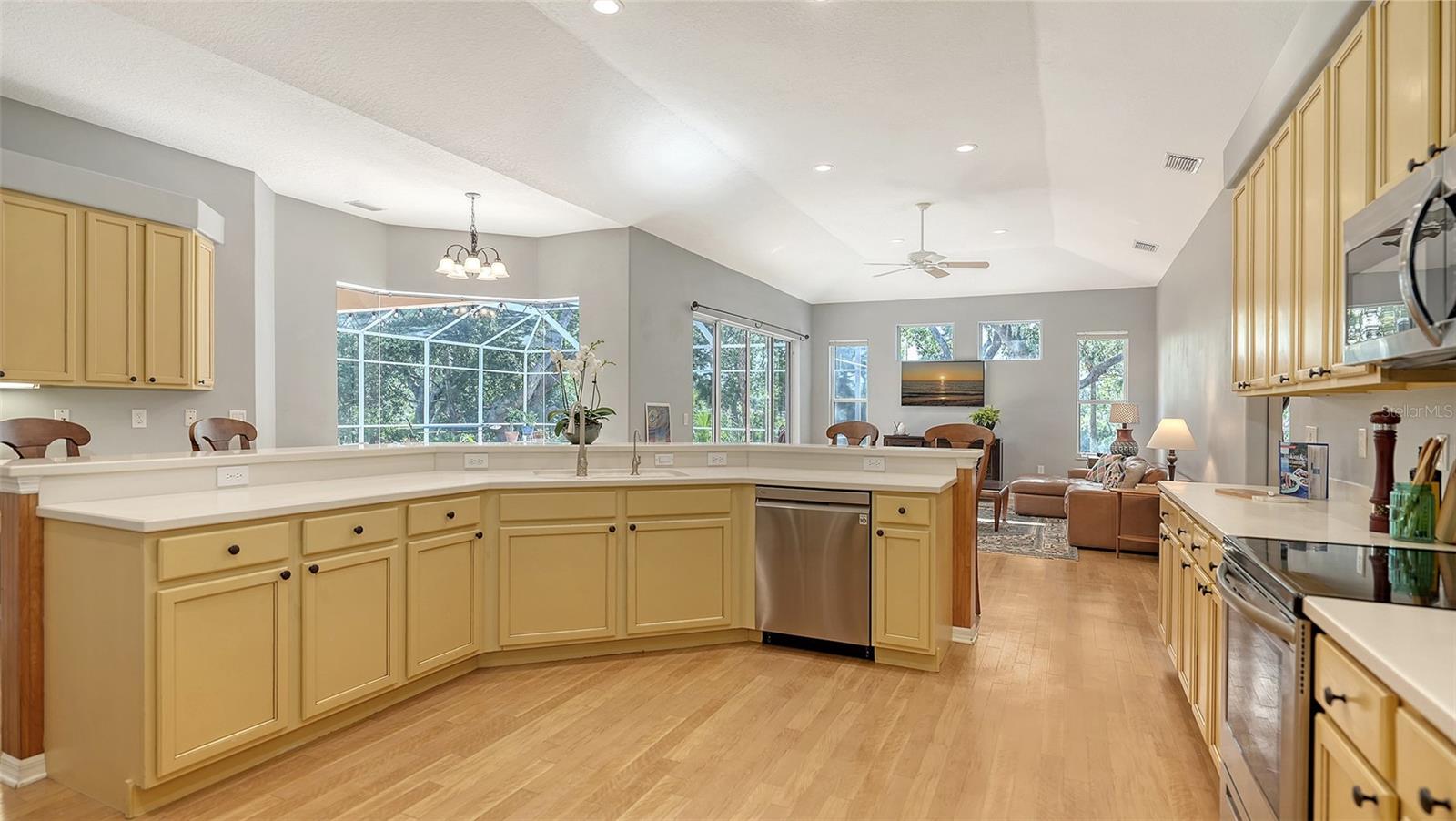 6206 STILLWATER CT, UNIVERSITY PARK, FL, 34201