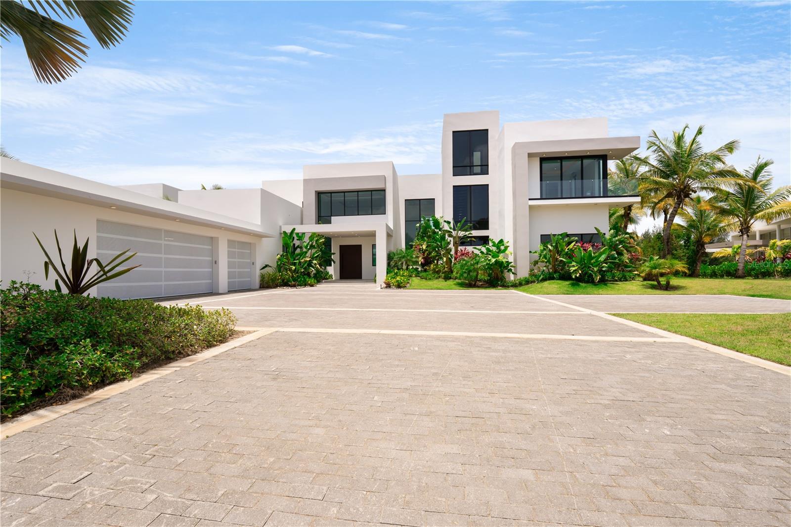 PR9114480 Property Photo