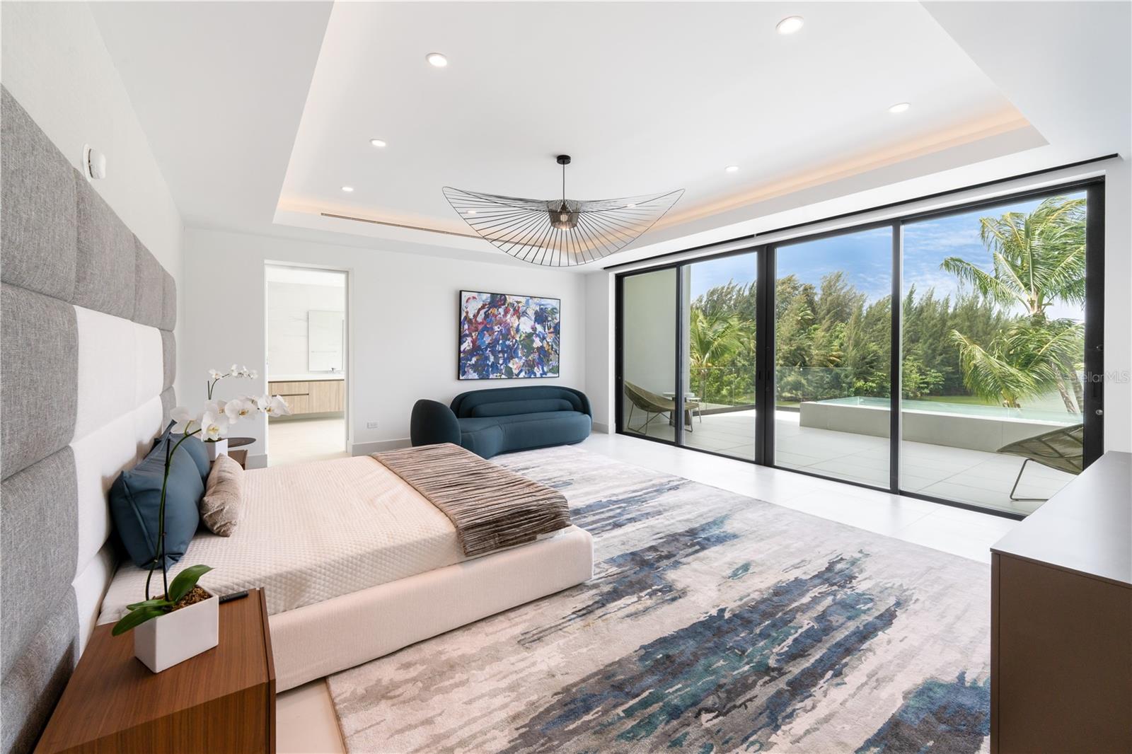 PR9114480 Property Photo