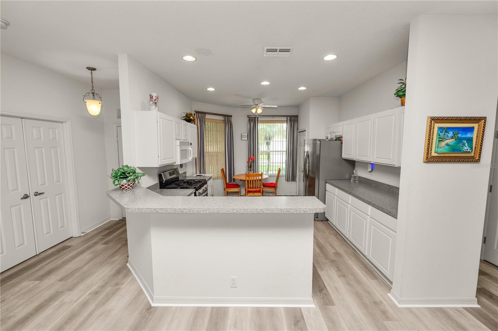 4242 WHISTLEWOOD CIR, LAKELAND, FL, 33811