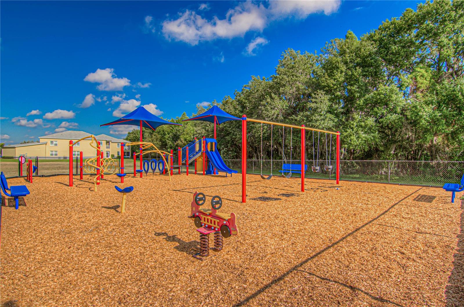 4242 WHISTLEWOOD CIR, LAKELAND, FL, 33811