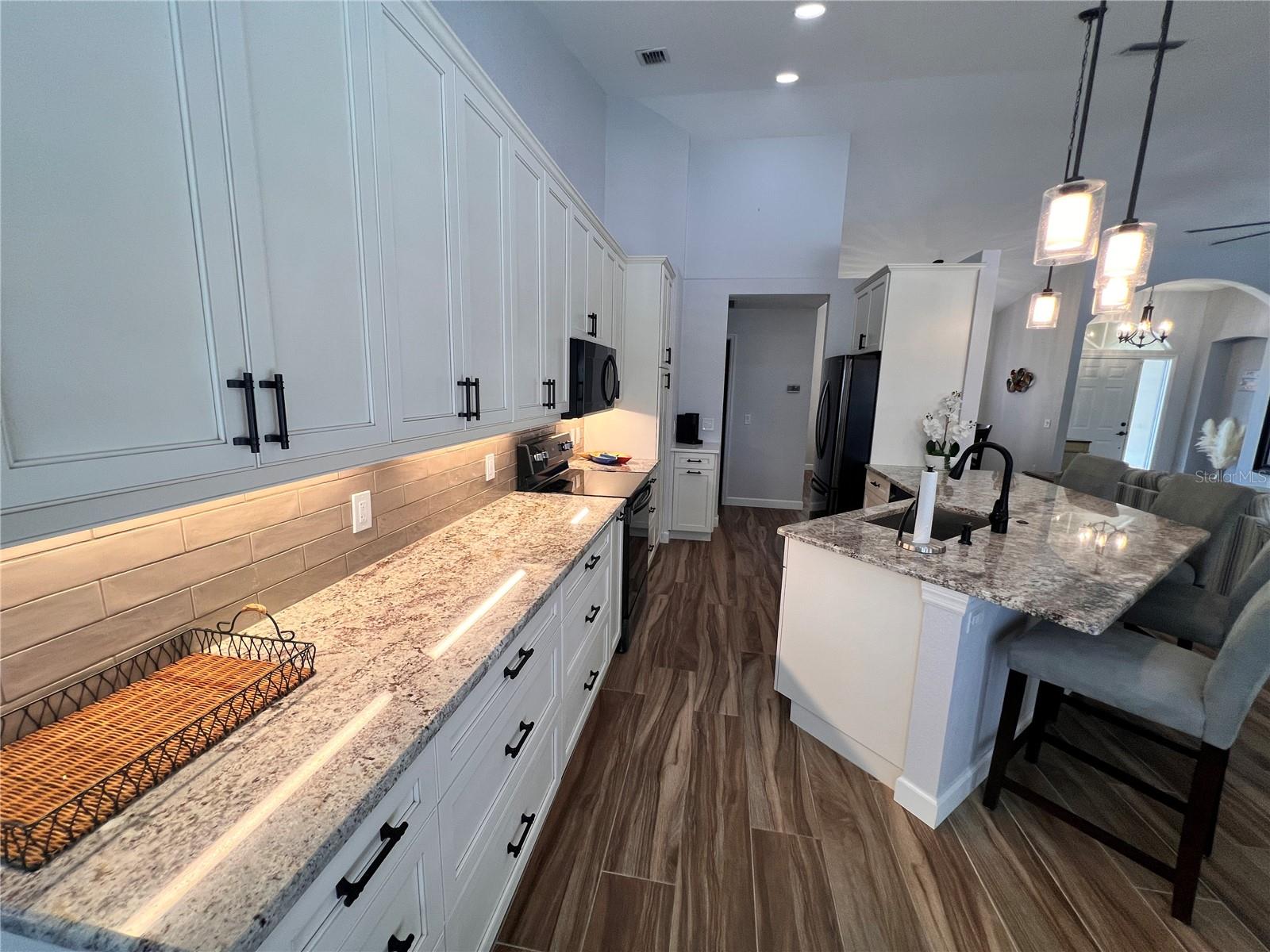 5530 ALMAR DR, PUNTA GORDA, FL, 33950