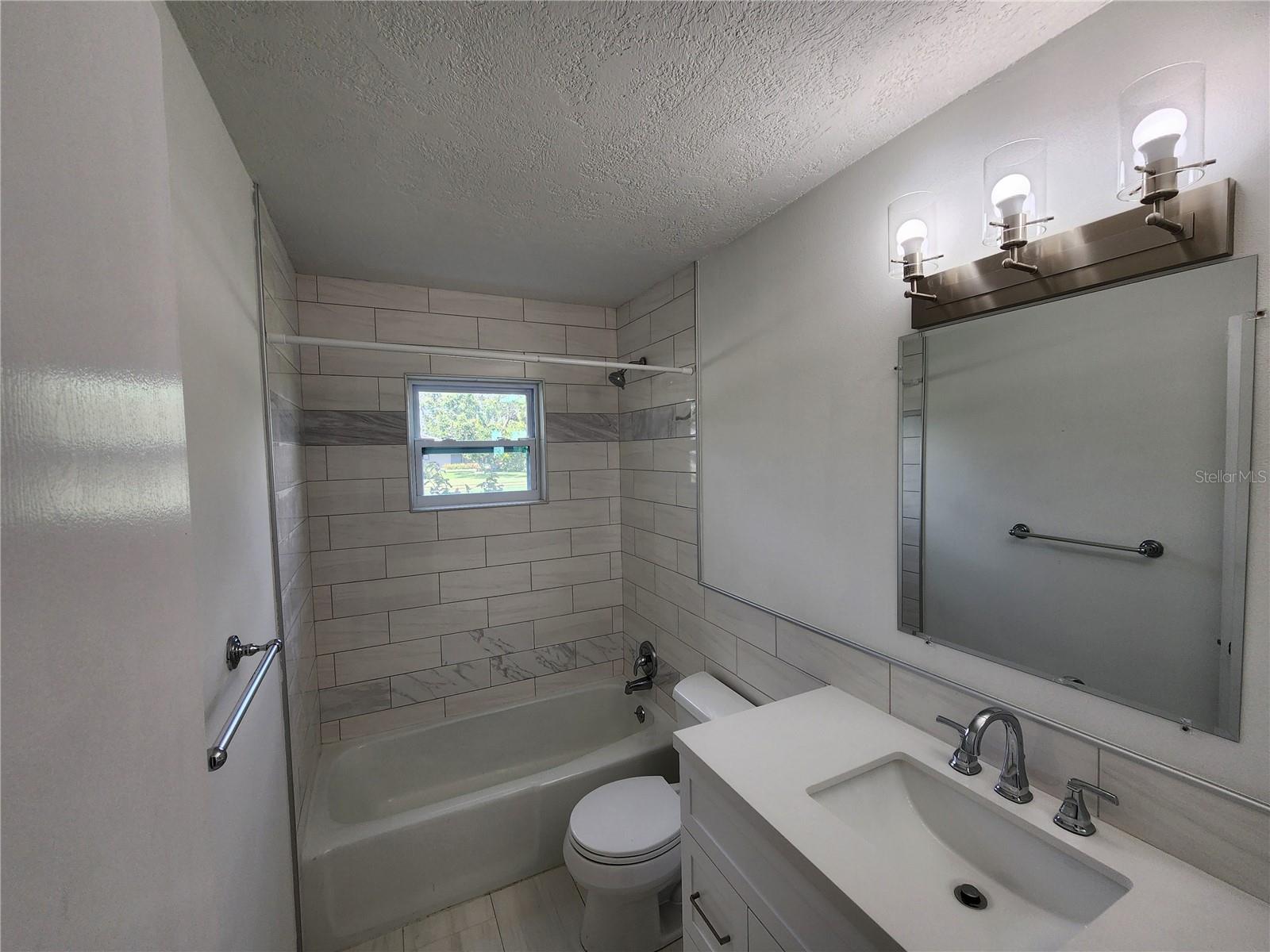 A4657089 Property Photo