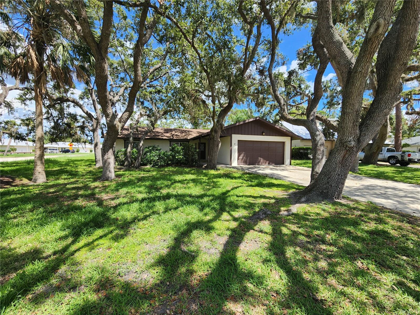 A4657089 Property Photo