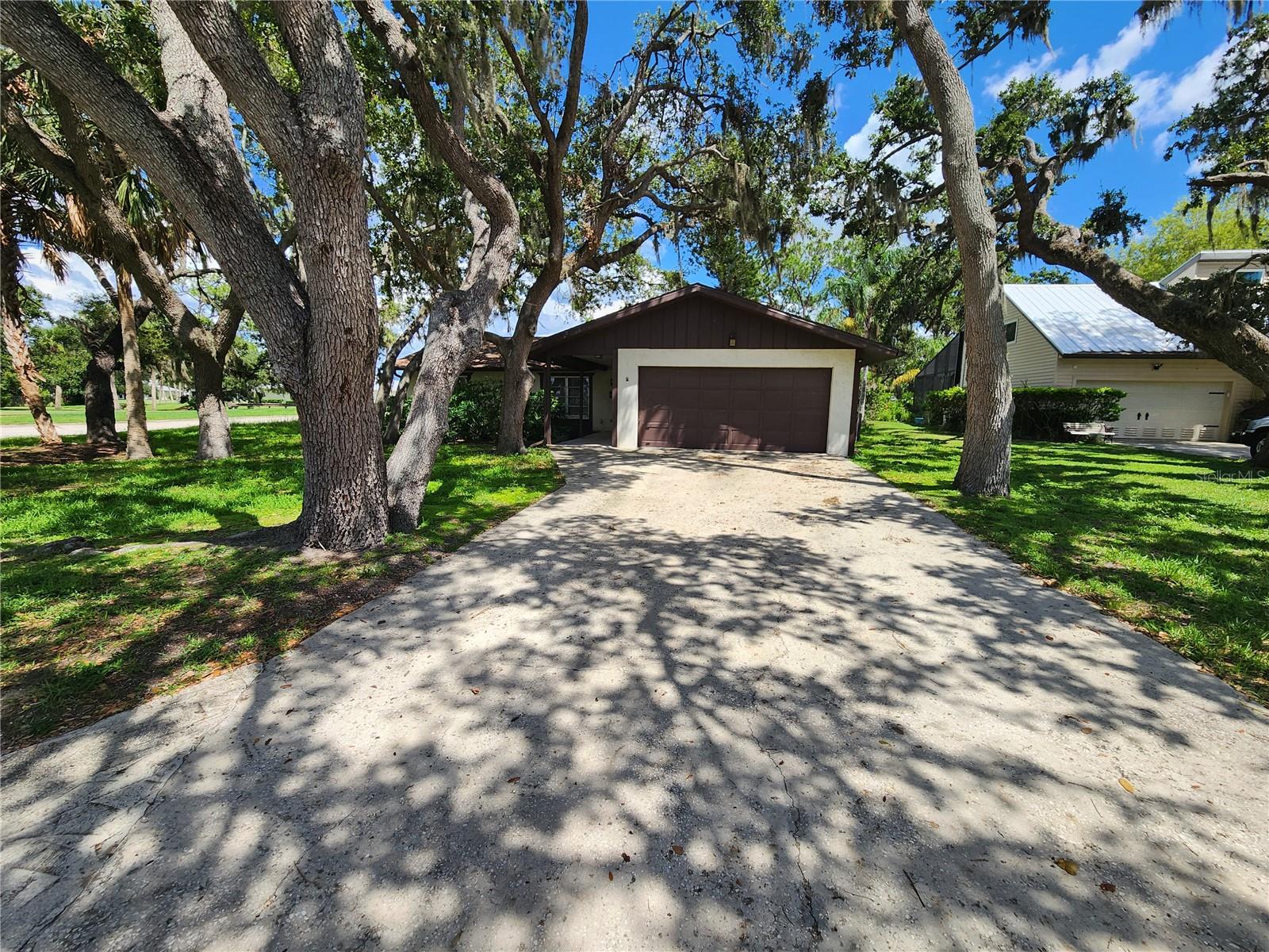 A4657089 Property Photo