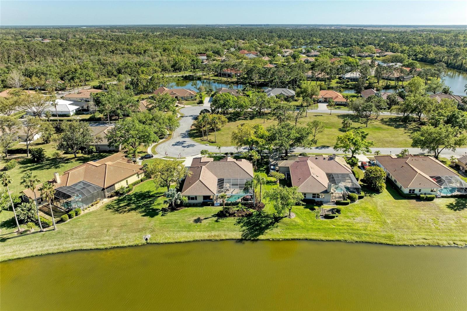 A4657094 Property Photo