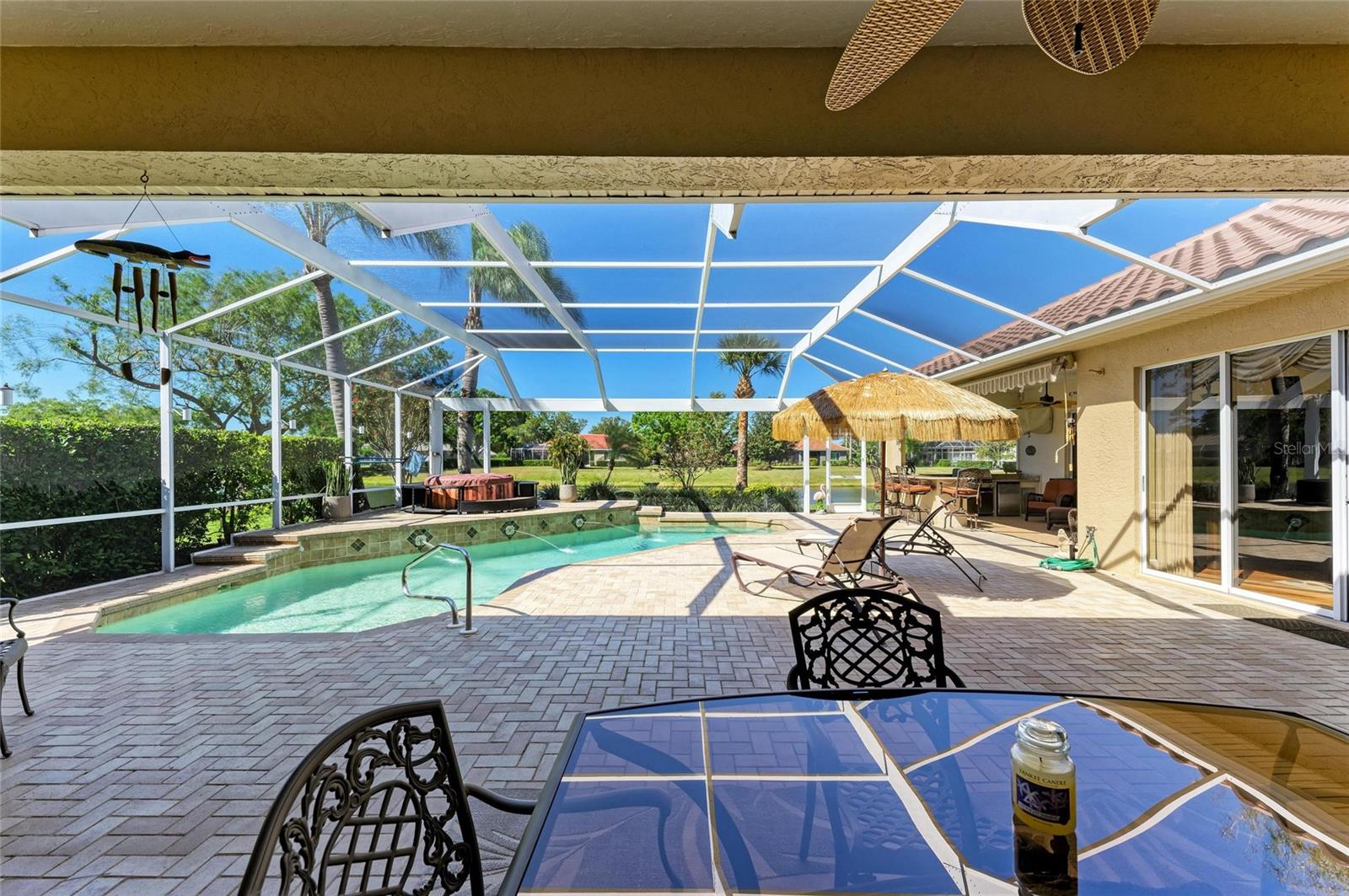 A4657094 Property Photo
