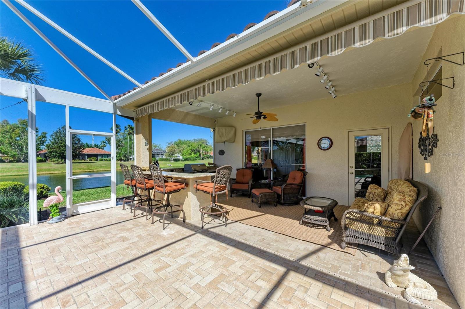 A4657094 Property Photo