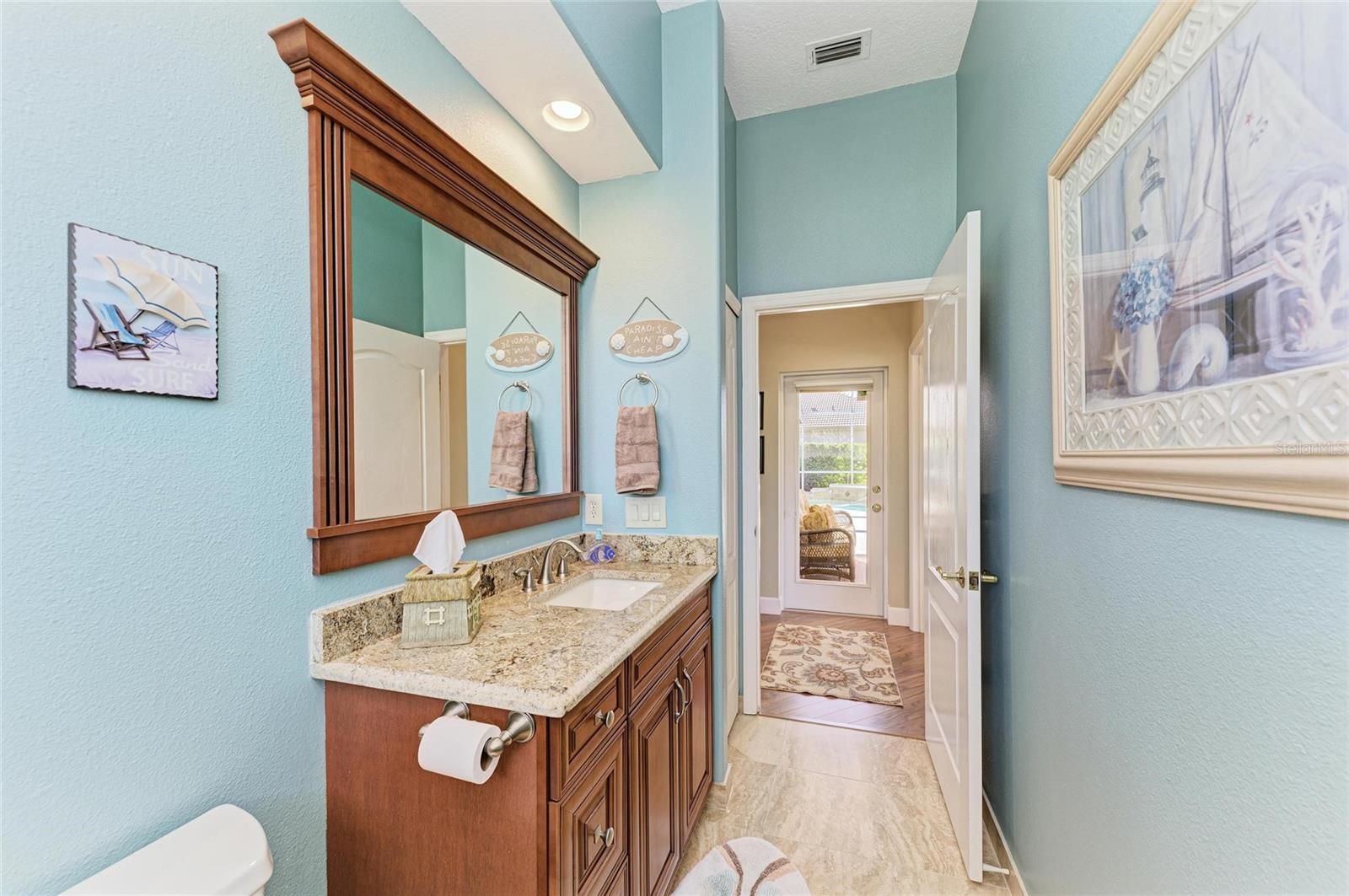 A4657094 Property Photo