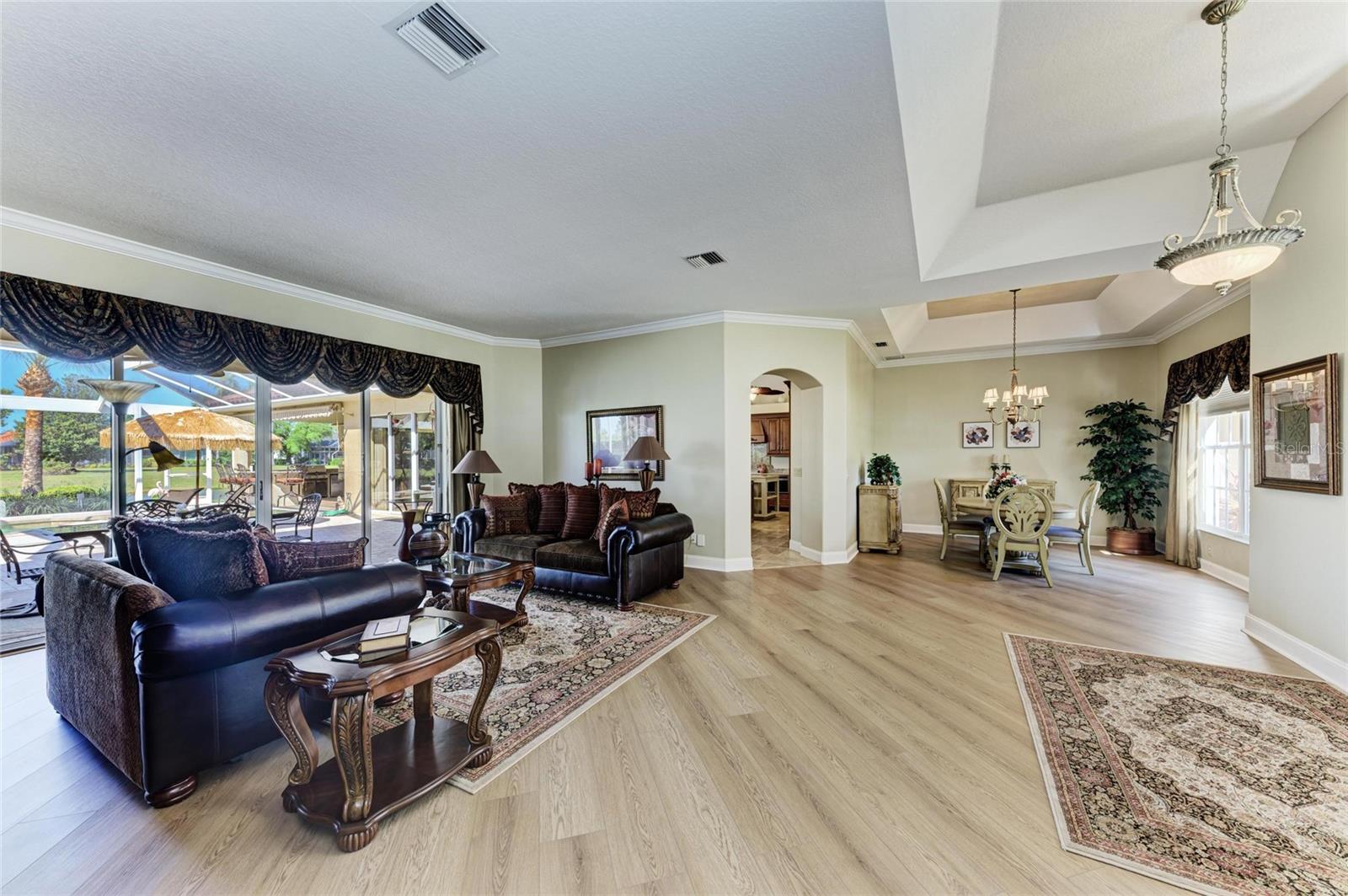 A4657094 Property Photo