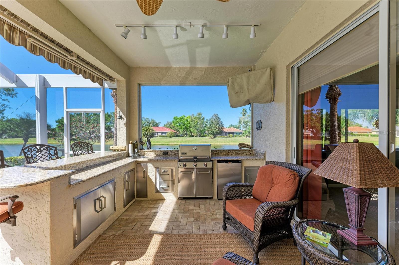 A4657094 Property Photo