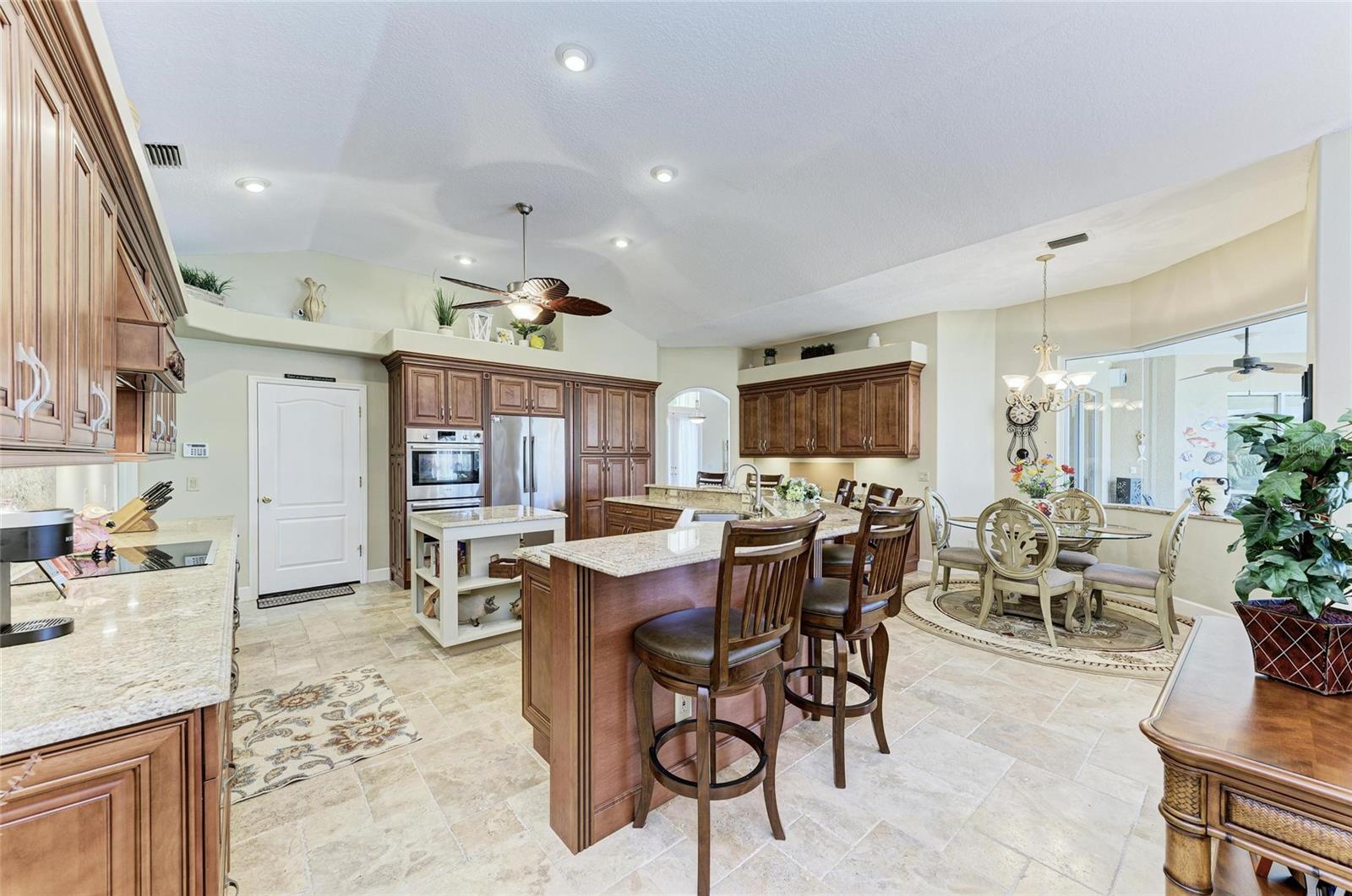 A4657094 Property Photo
