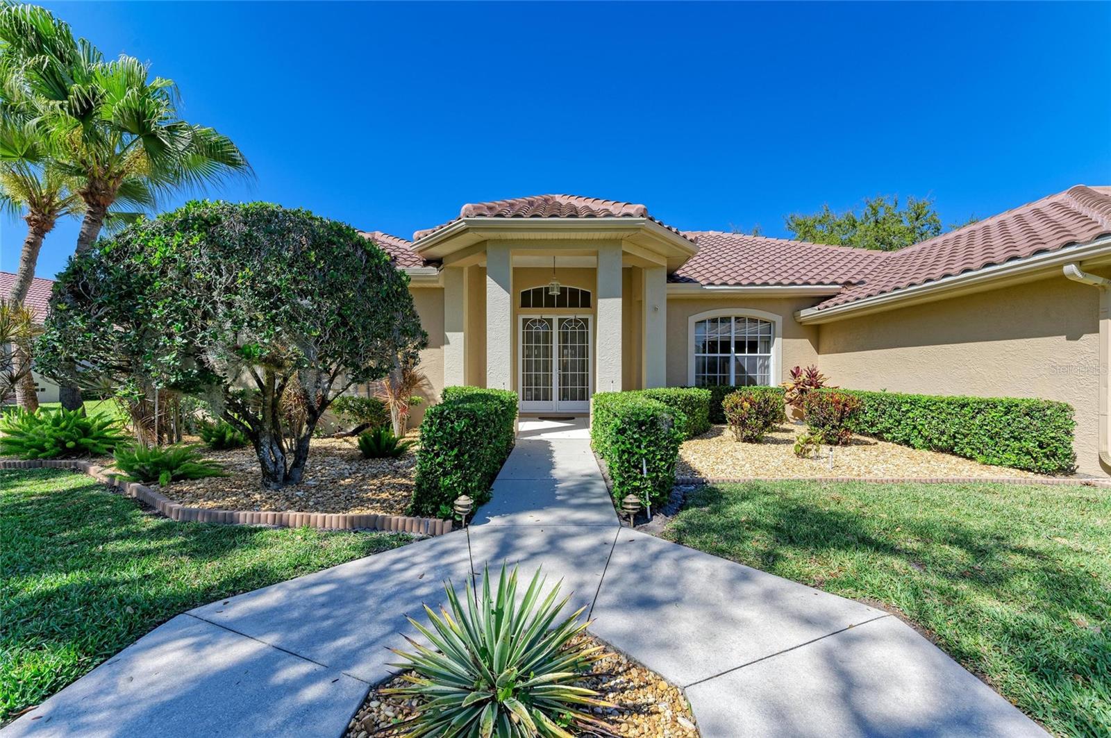 A4657094 Property Photo
