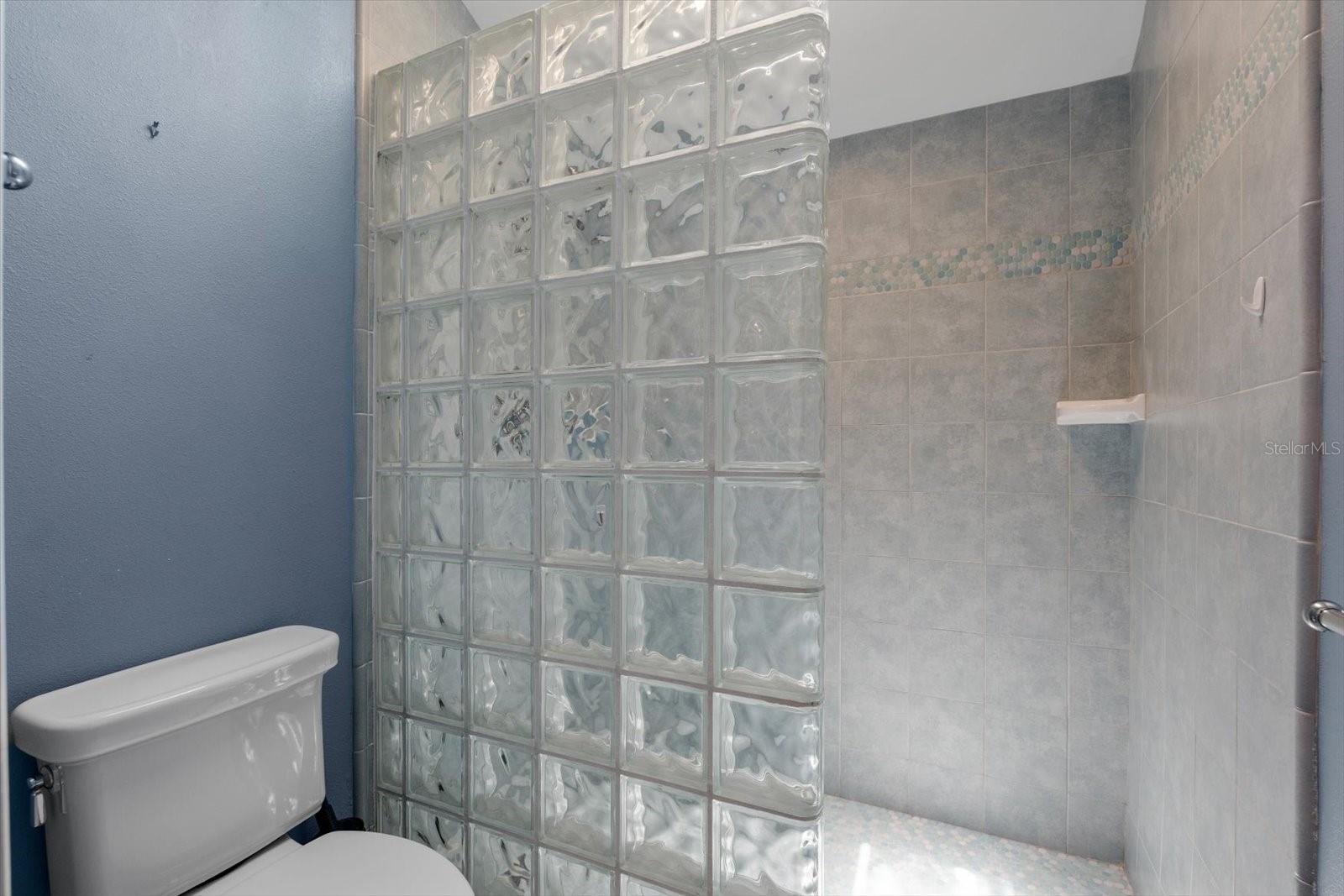 65 TIDY ISLAND BLVD, BRADENTON, FL, 34210