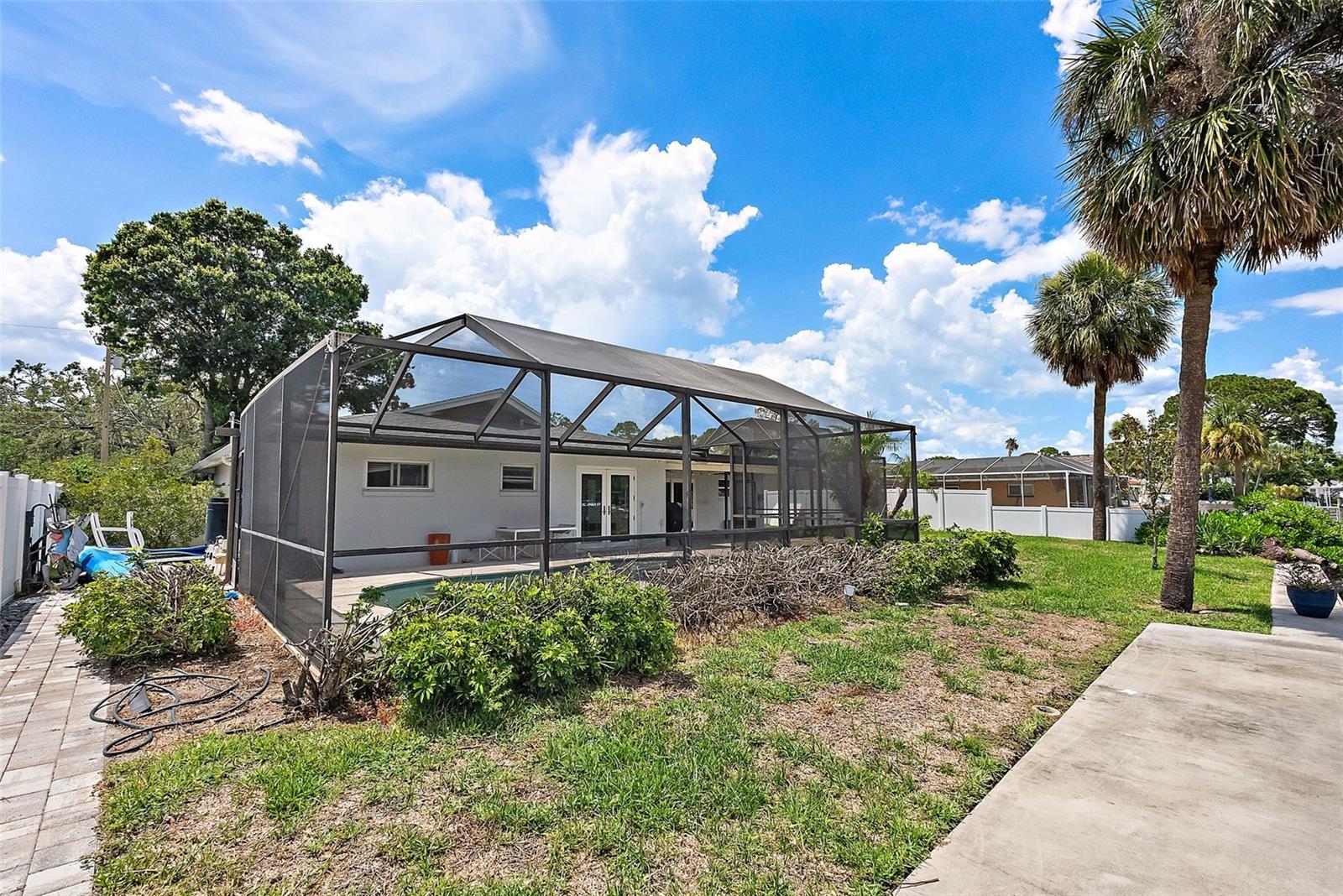 TB8400937 Property Photo