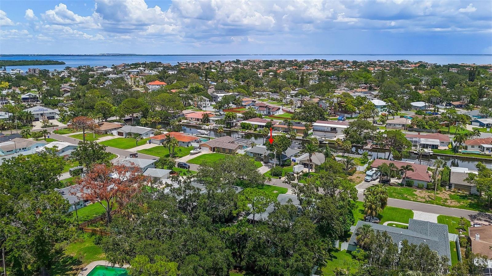 TB8400937 Property Photo