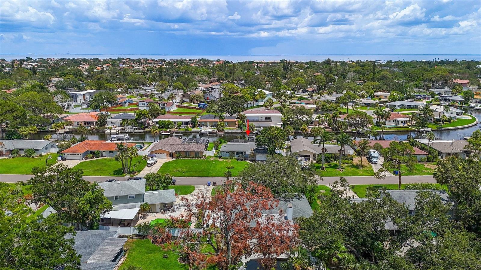 TB8400937 Property Photo