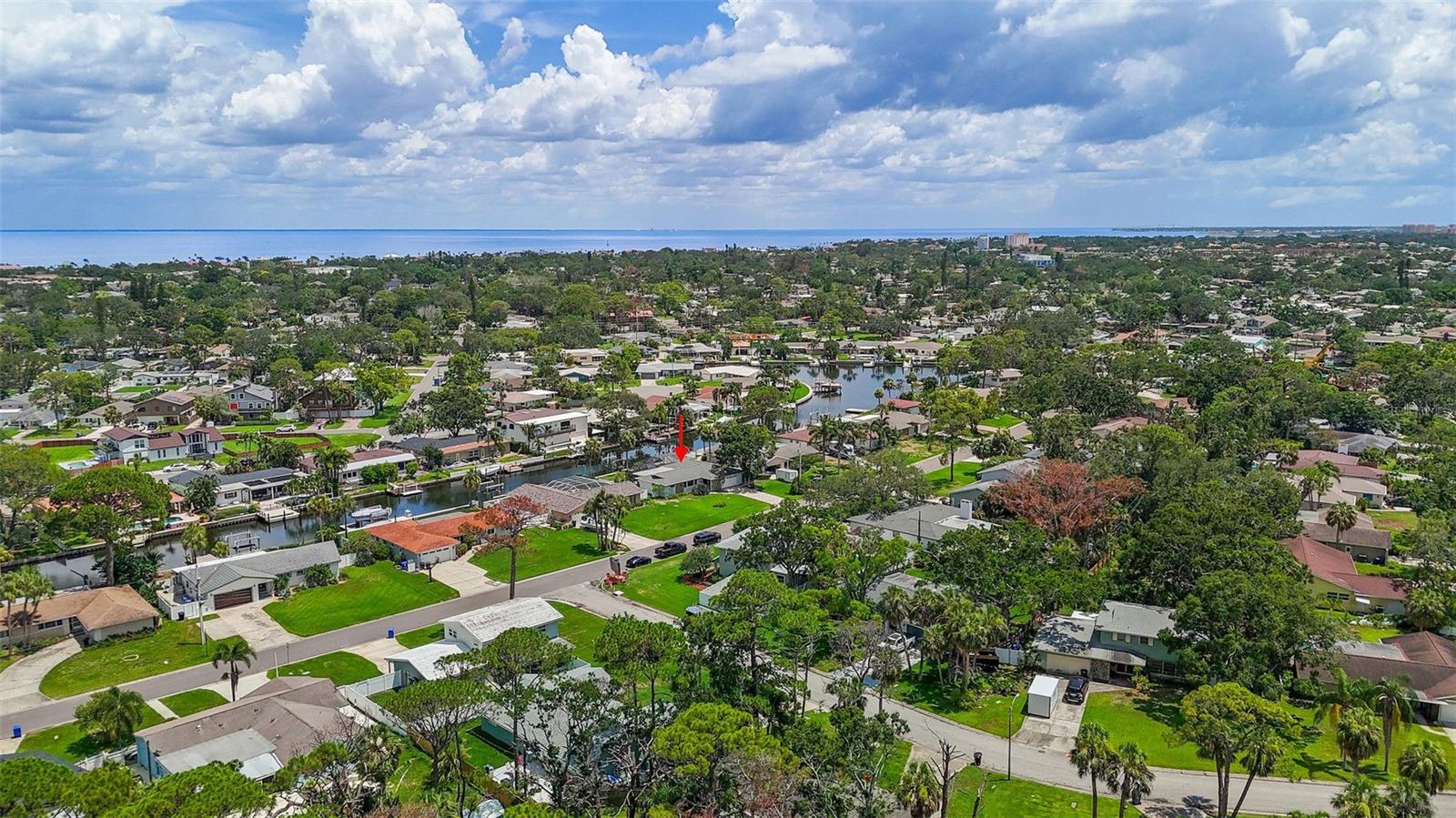 TB8400937 Property Photo