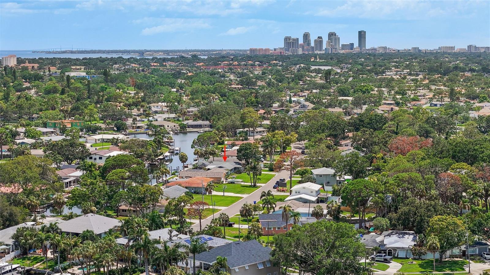 TB8400937 Property Photo