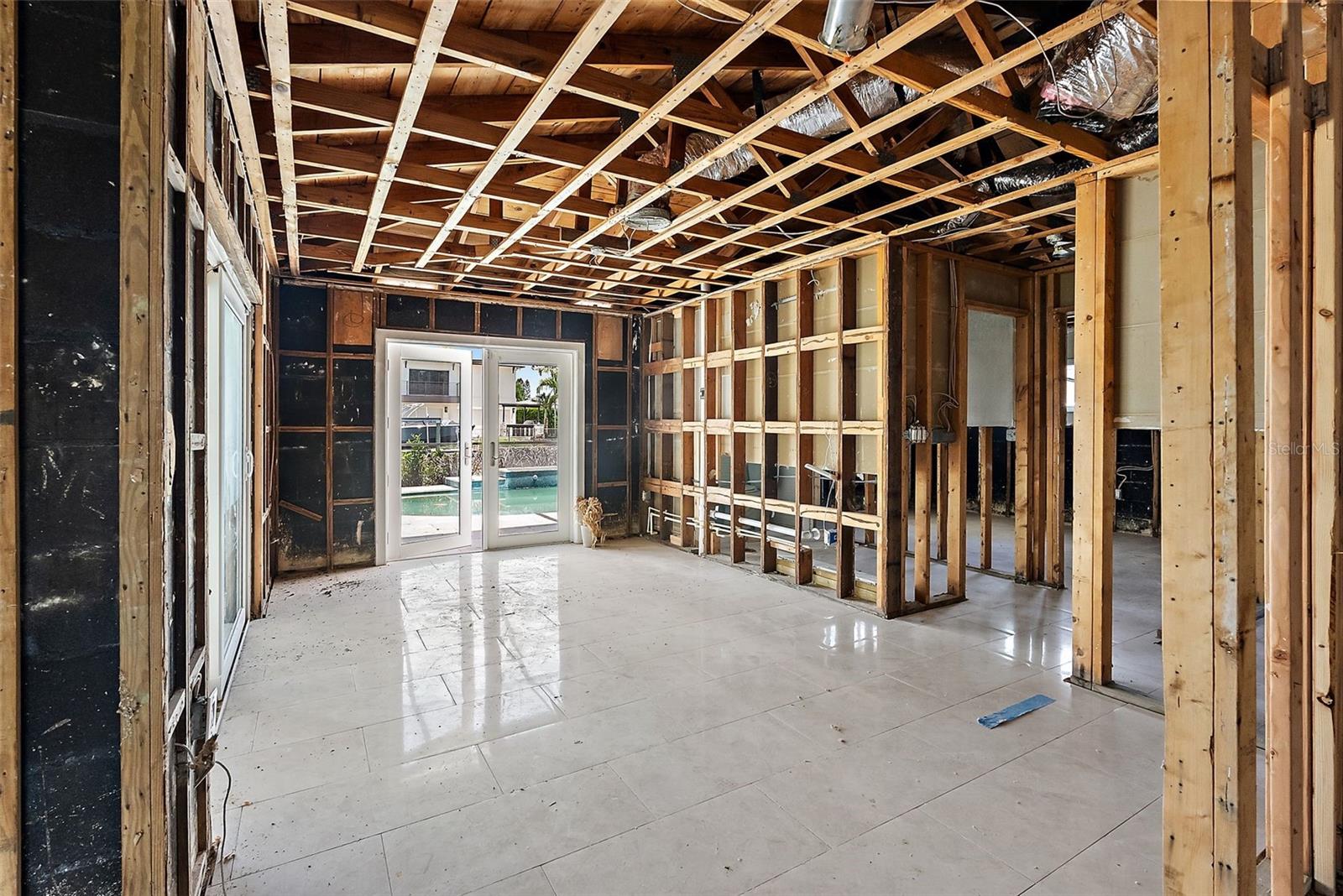 TB8400937 Property Photo