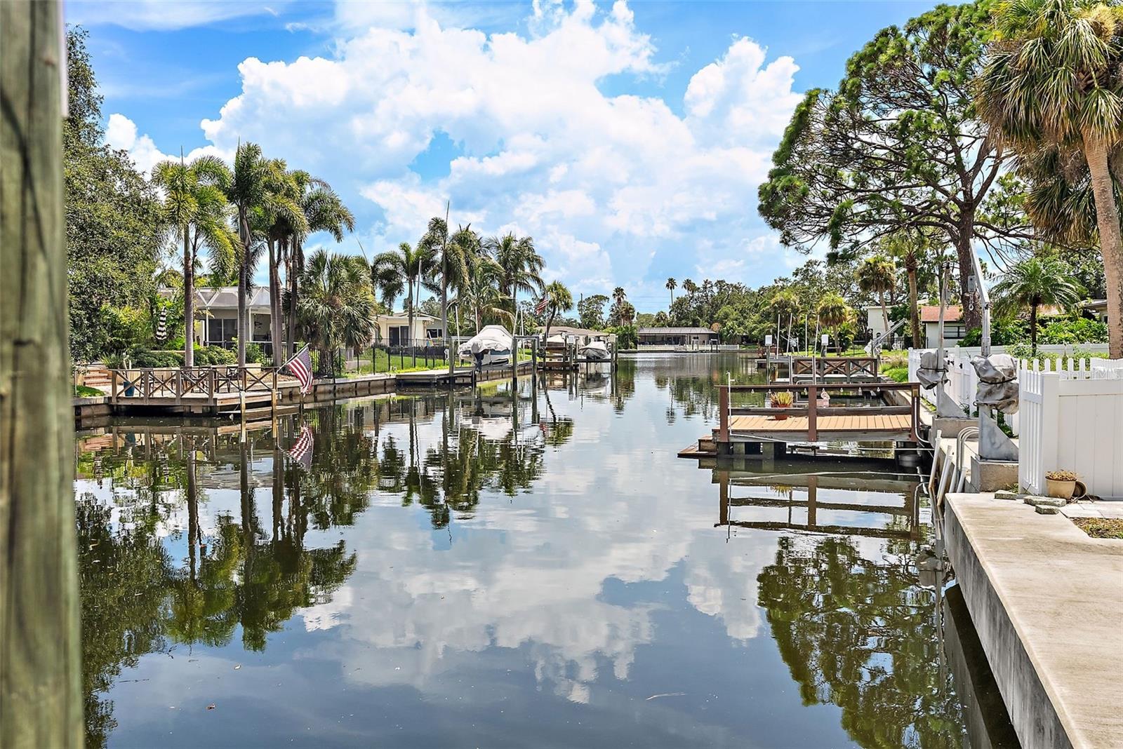 TB8400937 Property Photo