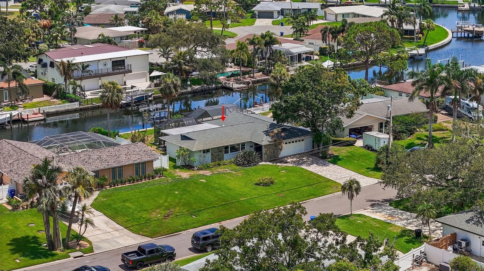 TB8400937 Property Photo