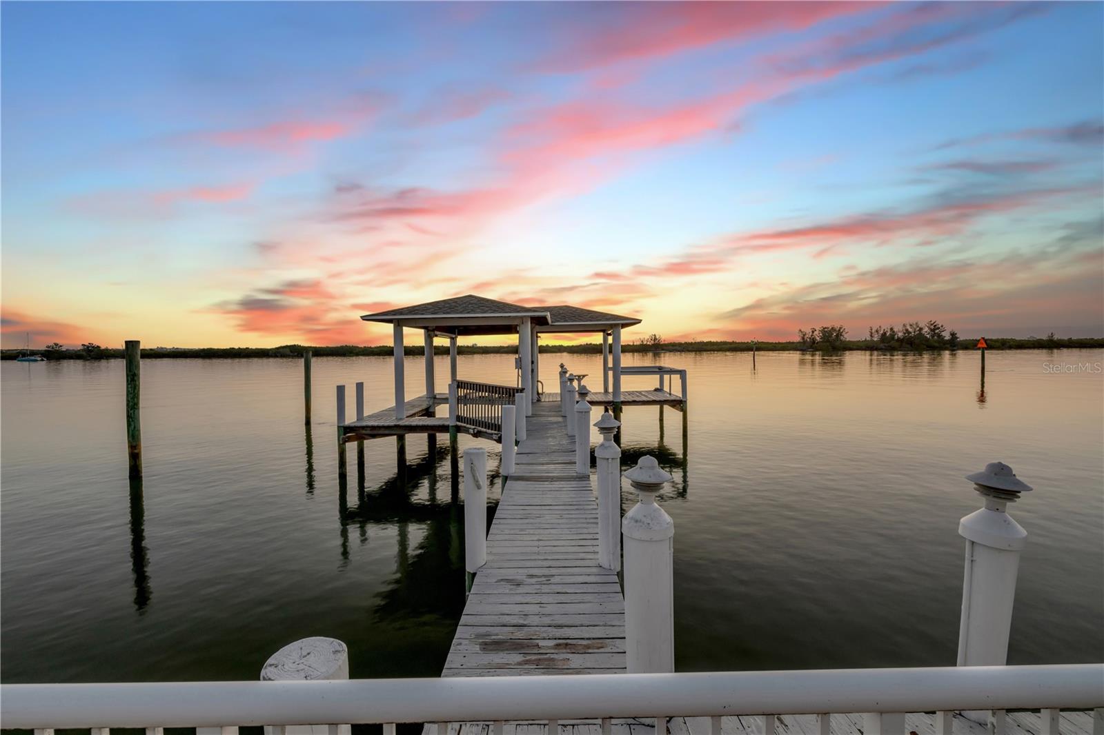 1219 COMMODORE DR, NEW SMYRNA BEACH, FL, 32168