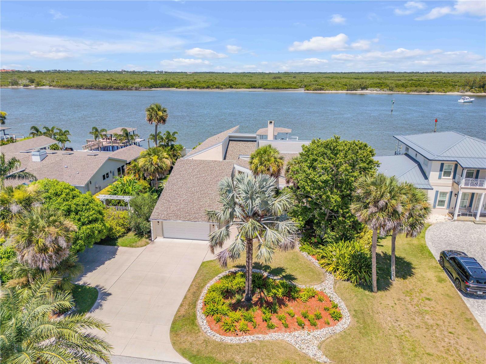 1219 COMMODORE DR, NEW SMYRNA BEACH, FL, 32168