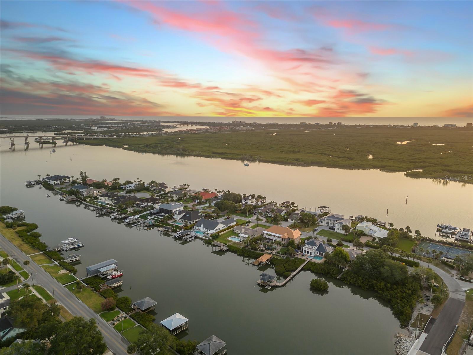 1219 COMMODORE DR, NEW SMYRNA BEACH, FL, 32168