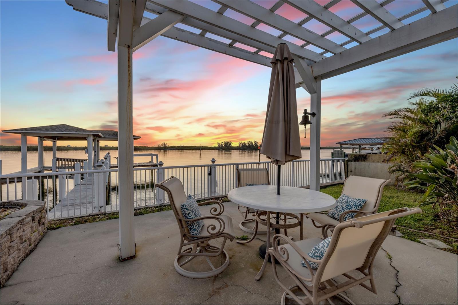 1219 COMMODORE DR, NEW SMYRNA BEACH, FL, 32168