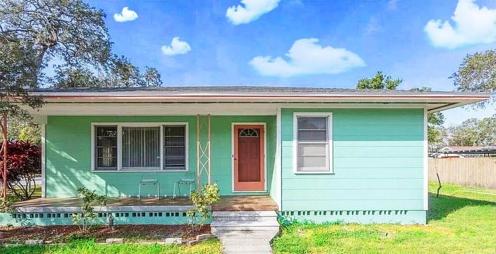 214 Highland Ave, Clearwater, FL 33755