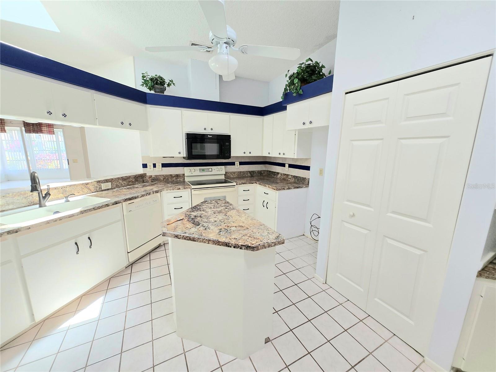 5638 GARDEN LAKES PALM, BRADENTON, FL, 34203