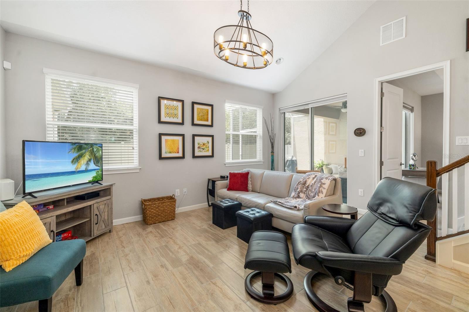 A4657127 Property Photo