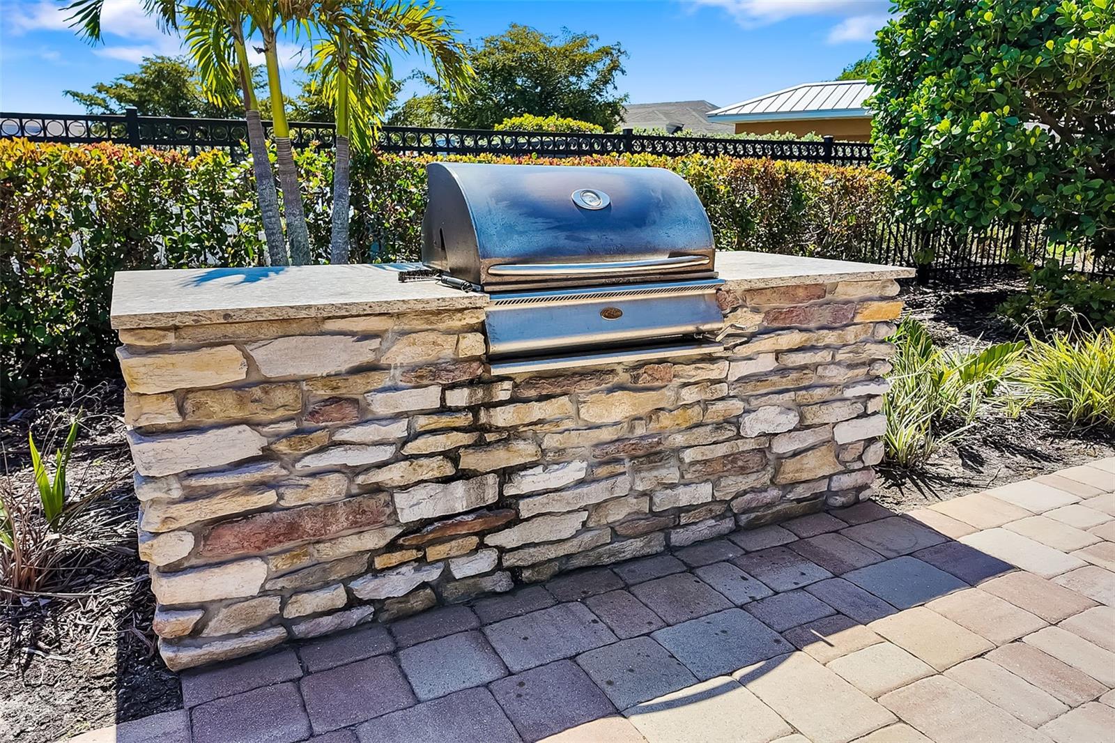 A4657127 Property Photo