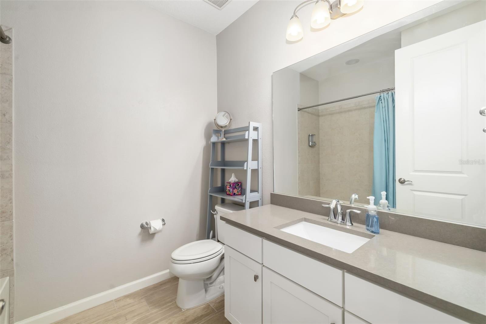 A4657127 Property Photo