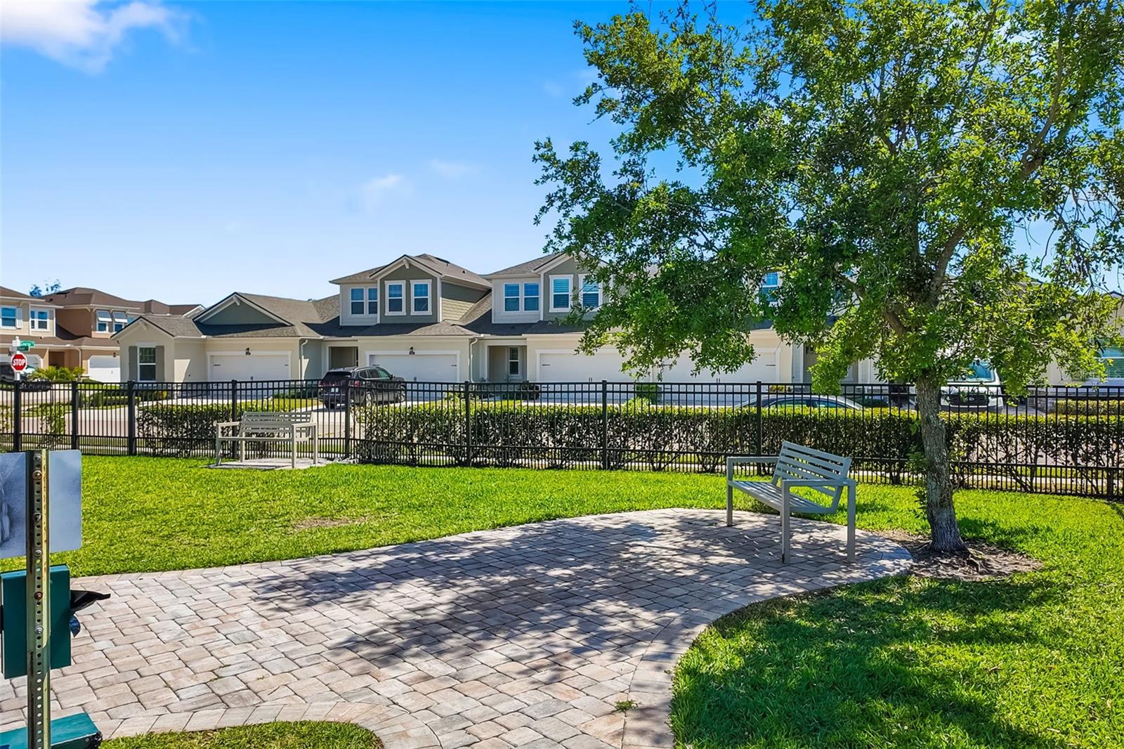 A4657127 Property Photo