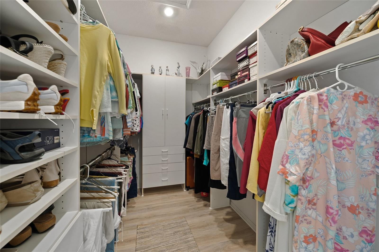 A4657131 Property Photo