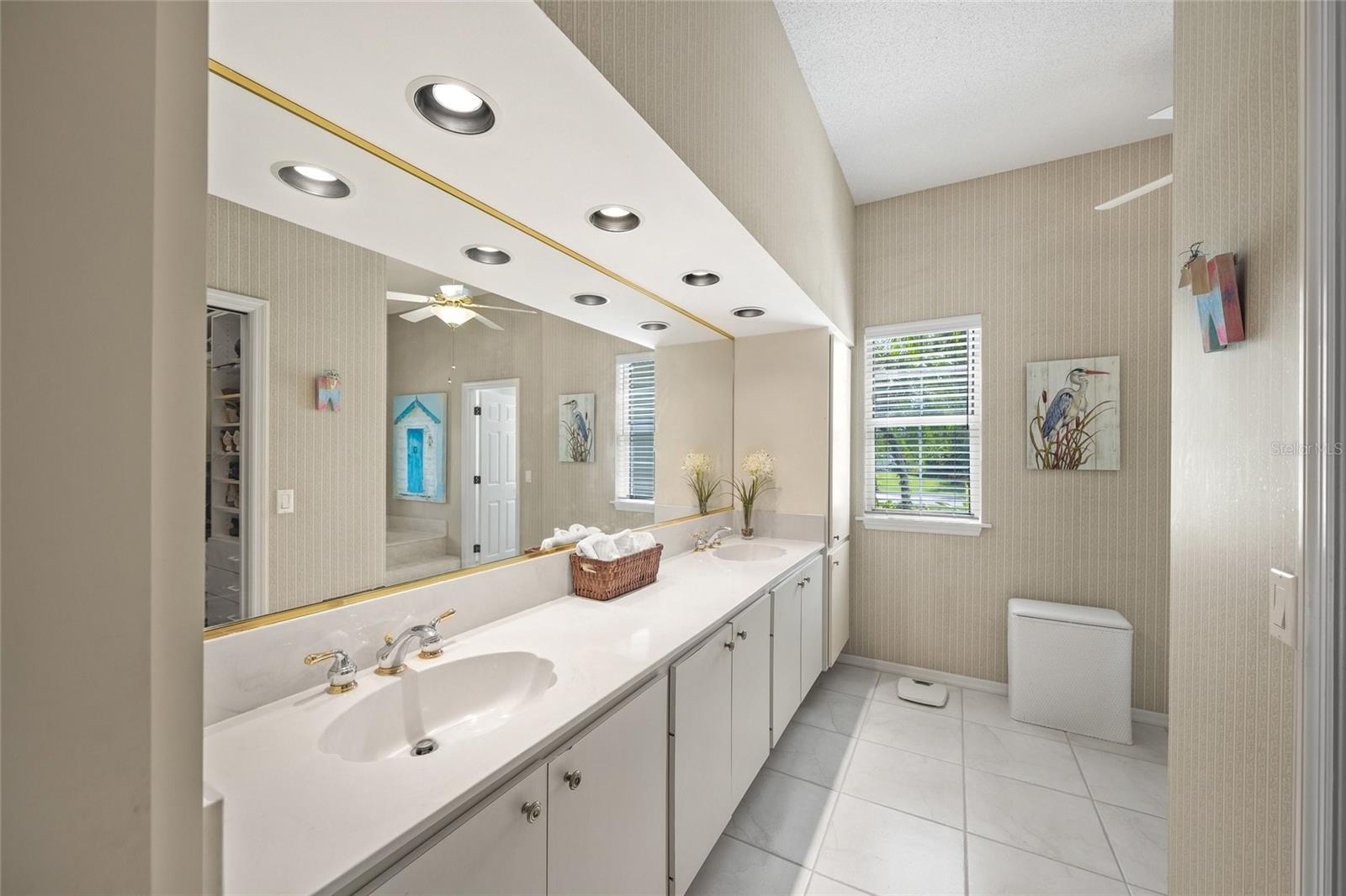 A4657131 Property Photo