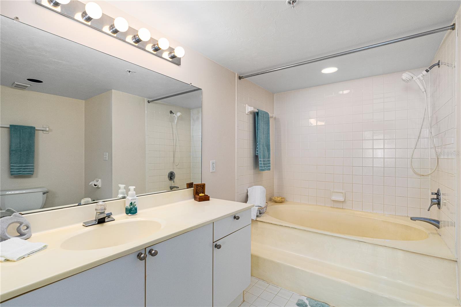 2545 S ATLANTIC AVE #102, DAYTONA BEACH SHORES, FL, 32118