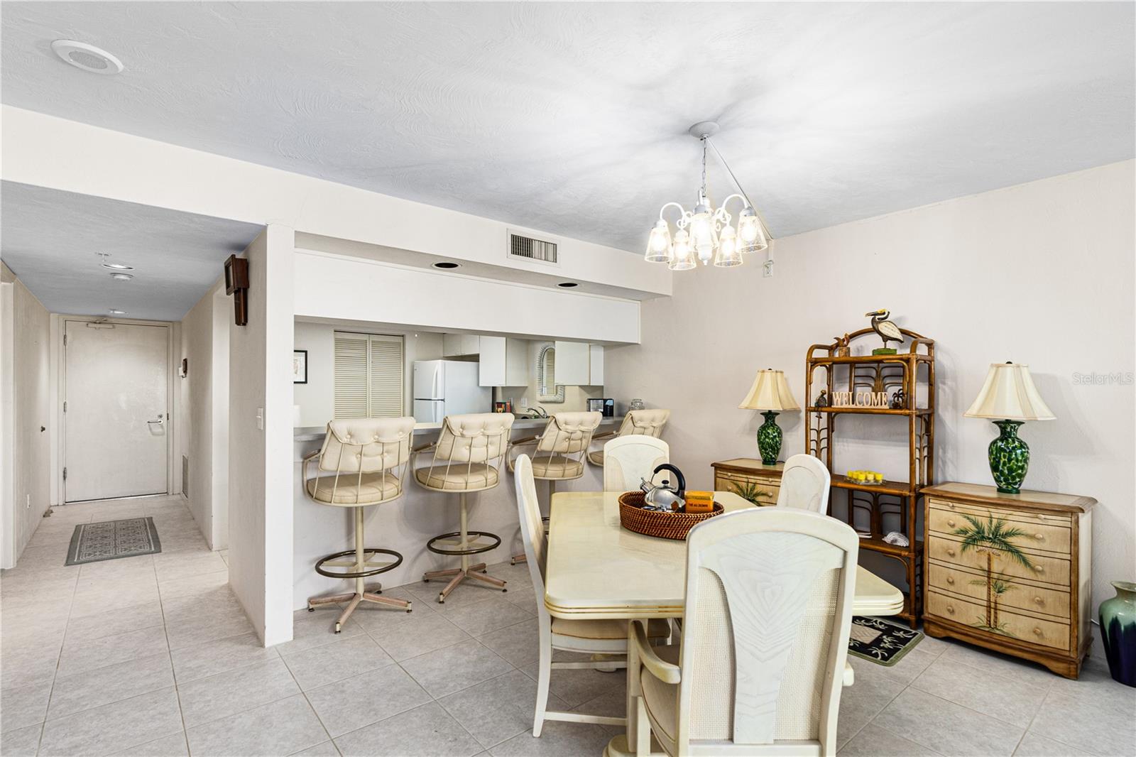 2545 S ATLANTIC AVE #102, DAYTONA BEACH SHORES, FL, 32118